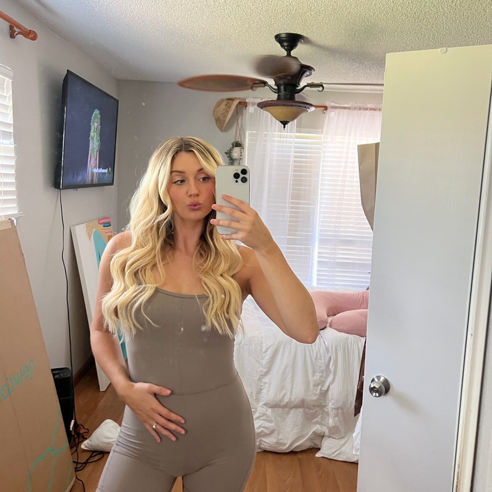 ARITIZIA romper - Picture 8 of 15